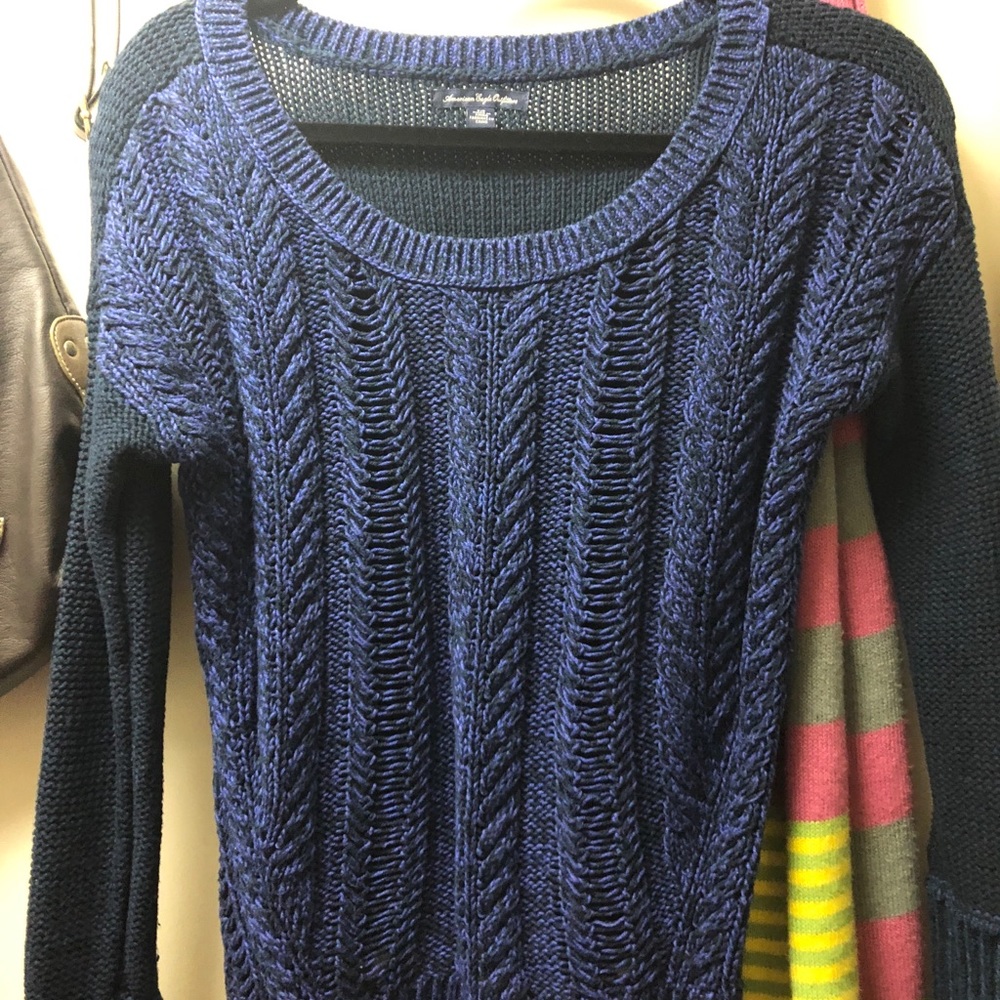 American Eagle Sweater